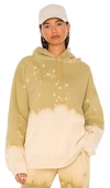 La Detresse The King Abstract-print Hoodie In 藓绿