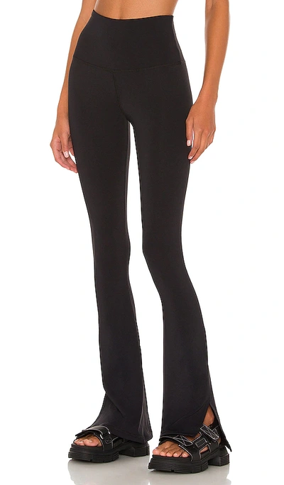 Strut This Beau Pant In Black