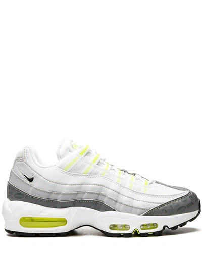 Nike Air Max 95 Retro Trainers In White