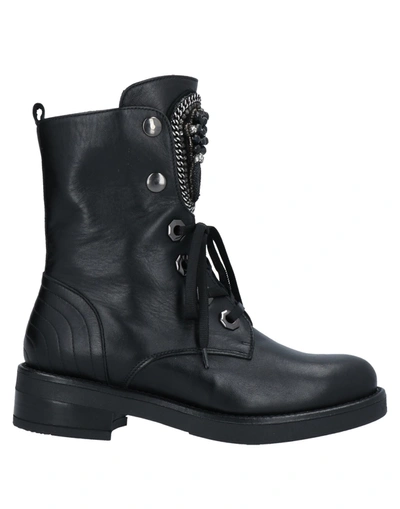 Chiara Luciani Ankle Boots In Black