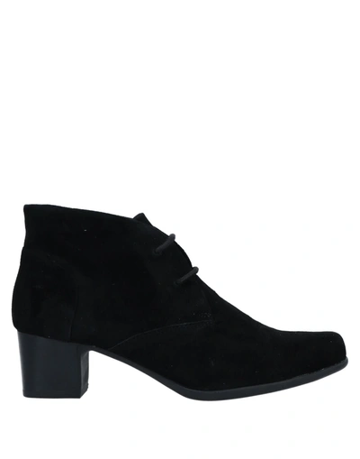 Unstructured By Clarks Ankle Boots In Black