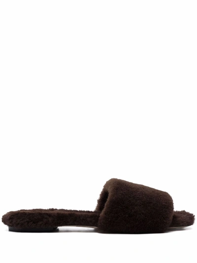 Aeyde 10mm Anna Shearling Slide Sandals In Black