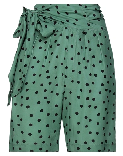 Mauro Grifoni Woman Shorts & Bermuda Shorts Emerald Green Size 10 Silk