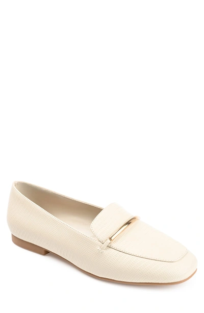 Journee Collection Tru Comfort Foam Wrenn Flat In Ivory