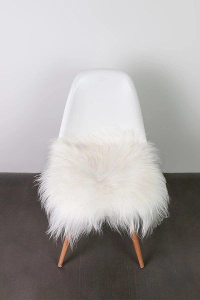 Natural Icelandic Genuine Sheepskin Chair Pad In White