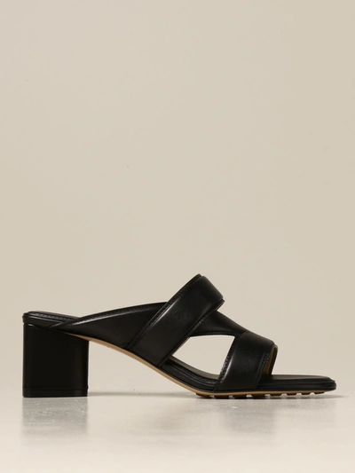 Bottega Veneta Band Sandal In Leather In Black