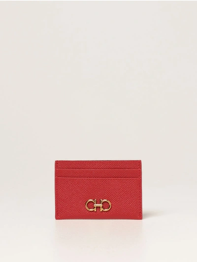 Ferragamo Fem Logo-plaque Leather Cardholder In Red