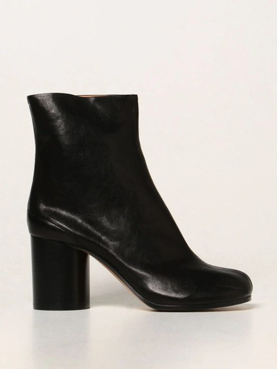 Maison Margiela Tabi Split Leather Ankle Boots In Black