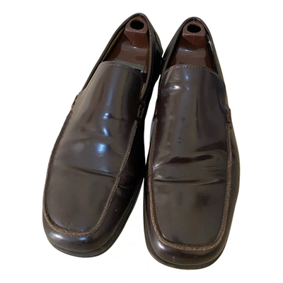 Pre-owned Coach Patent Leather Flats In Brown
