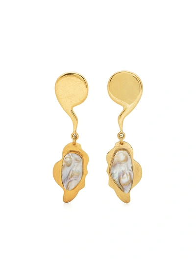 Liya Tiger Pearl Earrings In Gold
