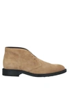 Tod's Ankle Boots In Beige