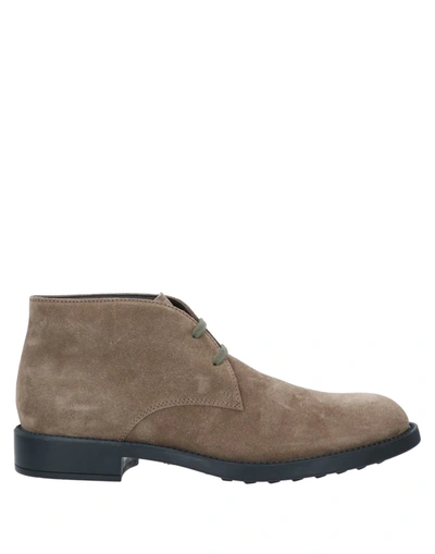 Tod's Ankle Boots In Light Brown