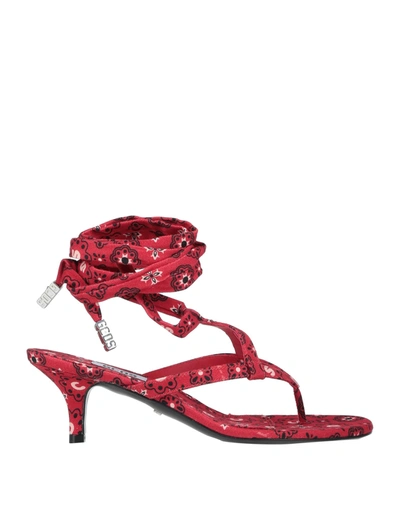 Gcds Toe Strap Sandals In Red