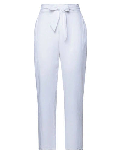 Akè Pants In White