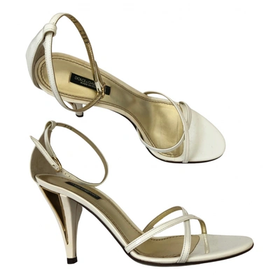 Pre-owned Dolce & Gabbana Patent Leather Sandals In White