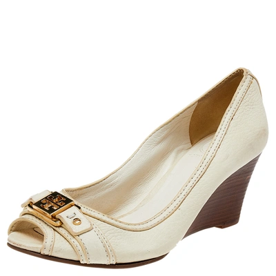 Pre-owned Tory Burch Cream Leather Peep Toe Pumps Size 37.5