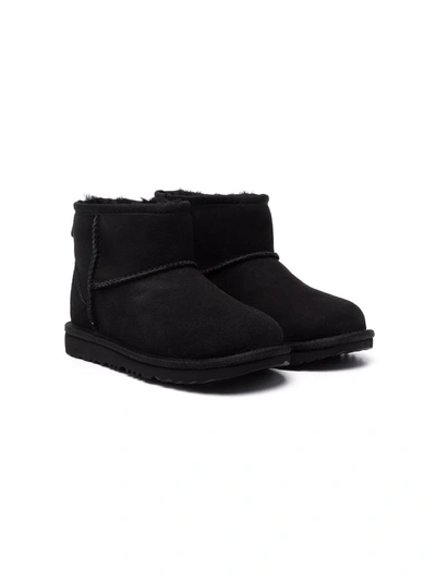 UGG CLASSIC MINI II BOOTS