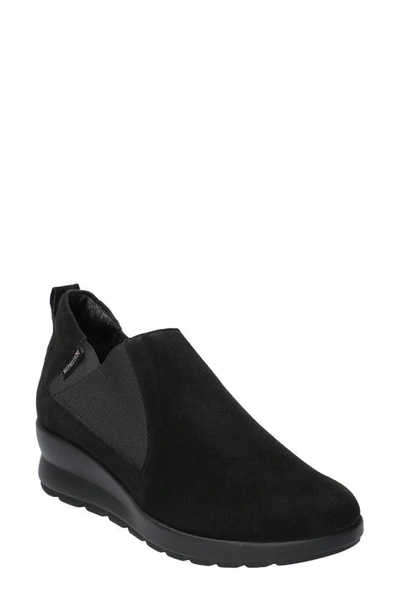 Mephisto Pavlova Bootie In Black Velcalf Premium