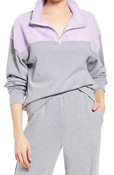 Kendall + Kylie Quarter Zip Faux Fur Pullover In Heather Gray/ Lilac