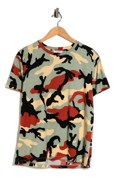 Valentino Camo Print T-shirt In Camou Japanese