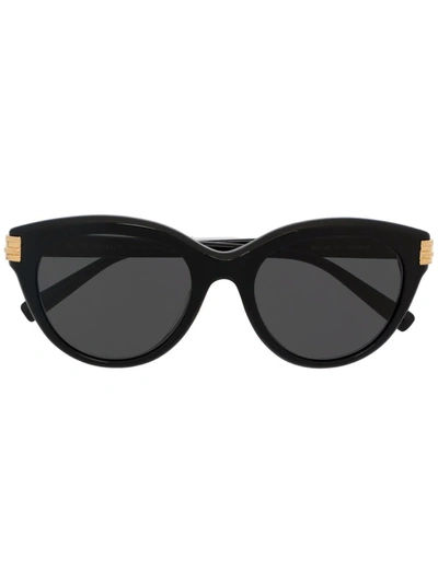 Boucheron Tinted Cat-eye Sunglasses In 黑色