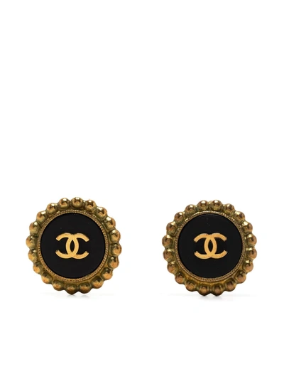 Pre-owned Chanel 2010s Cc Button Earrings In 黑色