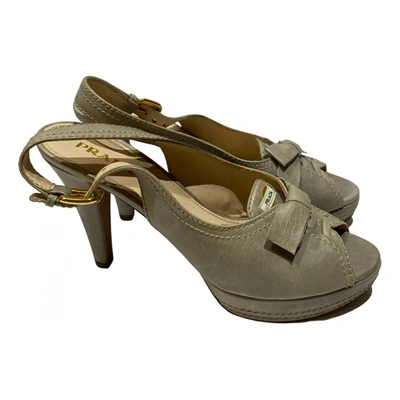 Pre-owned Prada Leather Sandals In Grey