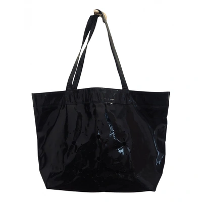 Pre-owned Bottega Veneta Fourre-tout Patent Leather Handbag In Black