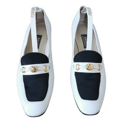 Pre-owned Bally Leather Flats In White