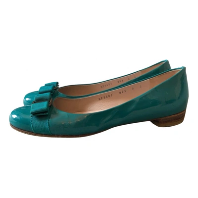 Pre-owned Ferragamo Patent Leather Ballet Flats In Green
