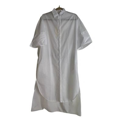 Pre-owned Deveaux Mid-length Dress In White