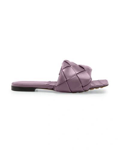 Bottega Veneta The Lido Flat Sandals In Mauve