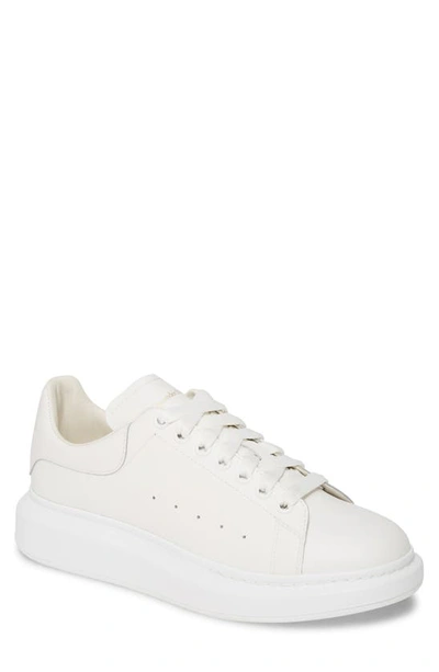 ALEXANDER MCQUEEN OVERSIZED SNEAKER,553680WHGP5