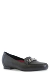 Munro Blair Bit Loafer In Black Calf Leather