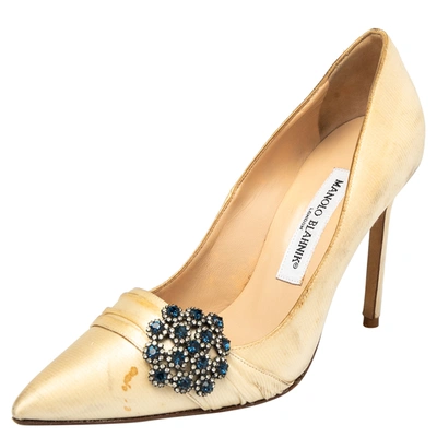 Pre-owned Manolo Blahnik Beige Satin Crystal Embellished Pointed Toe Pumps Size 37