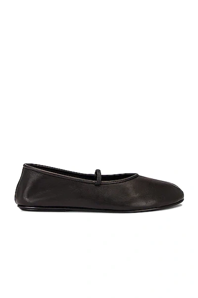 The Row Elastic Ballet Flats In Black