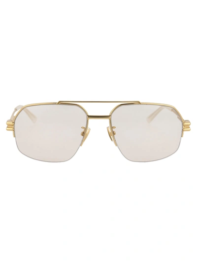 Bottega Veneta Lock Metal Sunglasses In Shiny Gold Lv