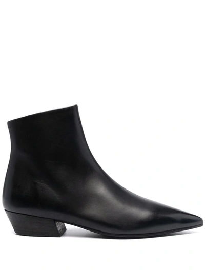 Marsèll Pointed Toe Ankle Boots In 黑色