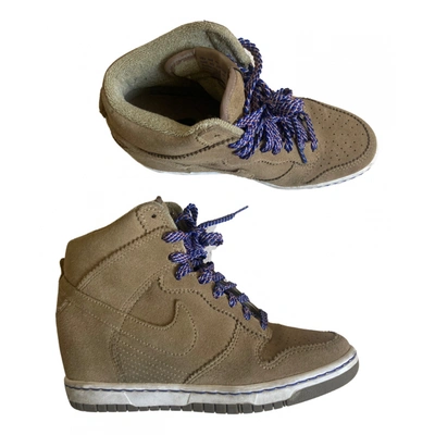 Pre-owned Nike Leather Trainers In Beige
