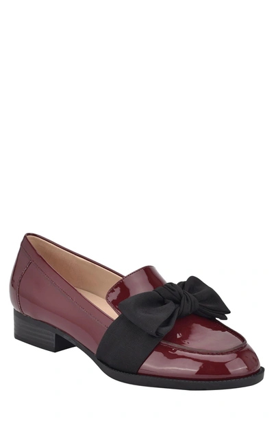 Bandolino Bow Loafer In Merlot