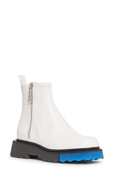 Off-white Sponge Sole Leather Zip Boots In White