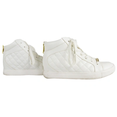 Pre-owned Juicy Couture Leather Trainers In White