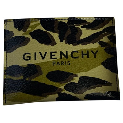 Pre-owned Givenchy Leather Small Bag In Green