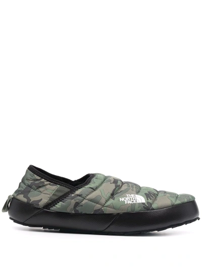 The North Face Camouflage-print Padded Slippers In Green