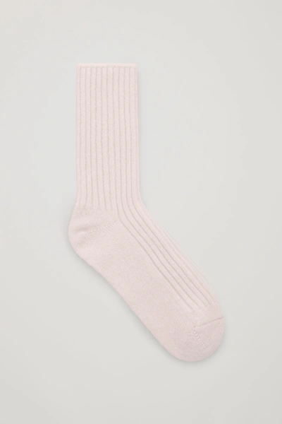Cos Ribbed Cashmere Socks In Pink