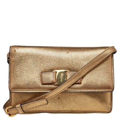Pre-owned Ferragamo Gold Leather Vara Bow Shoulder Bag