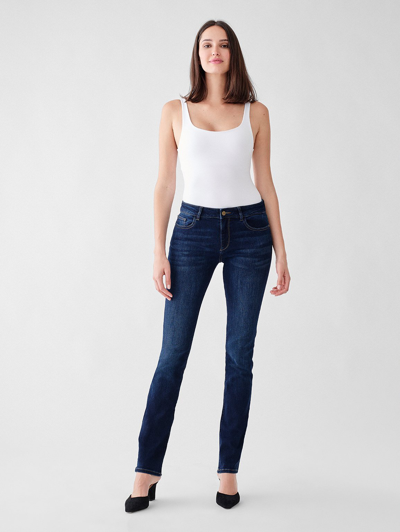 Dl Coco Mid Rise Curvy Straight Jeans In Solo