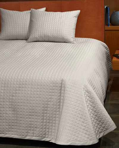 Signoria Firenze Masaccio King Quilted Coverlet In Pearl