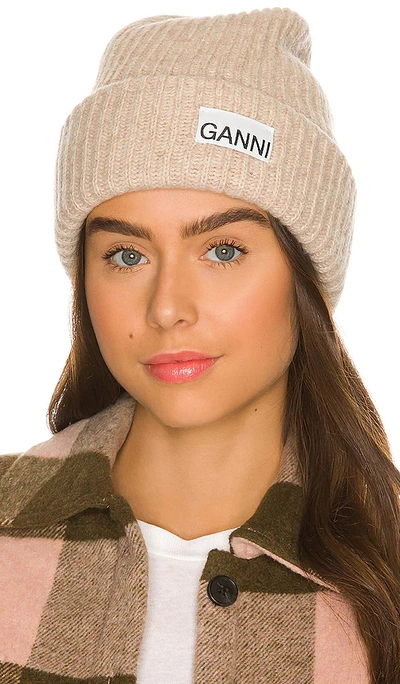 Ganni Ribbed-knit Beanie In Mid Beige
