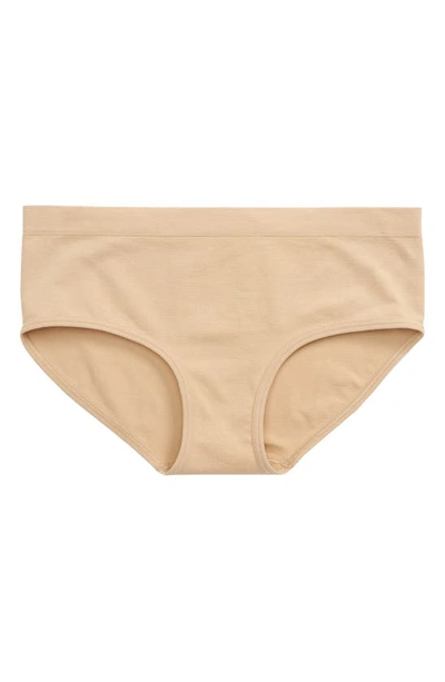 Nordstrom Kids' Seamless Hipster Briefs In Beige Sand